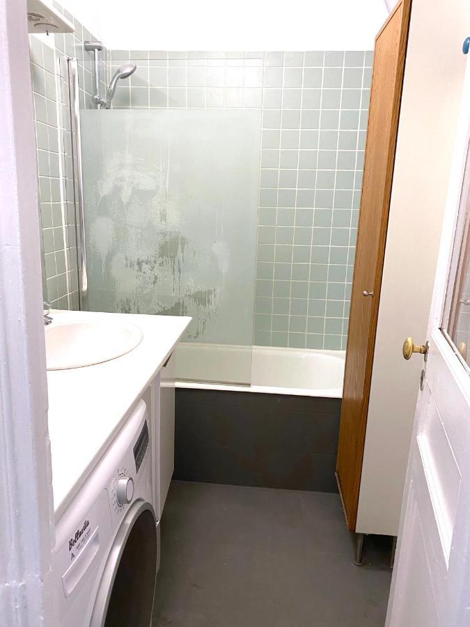 Real Parisian Apartment With 2 Bedrooms And Ac Eksteriør bilde